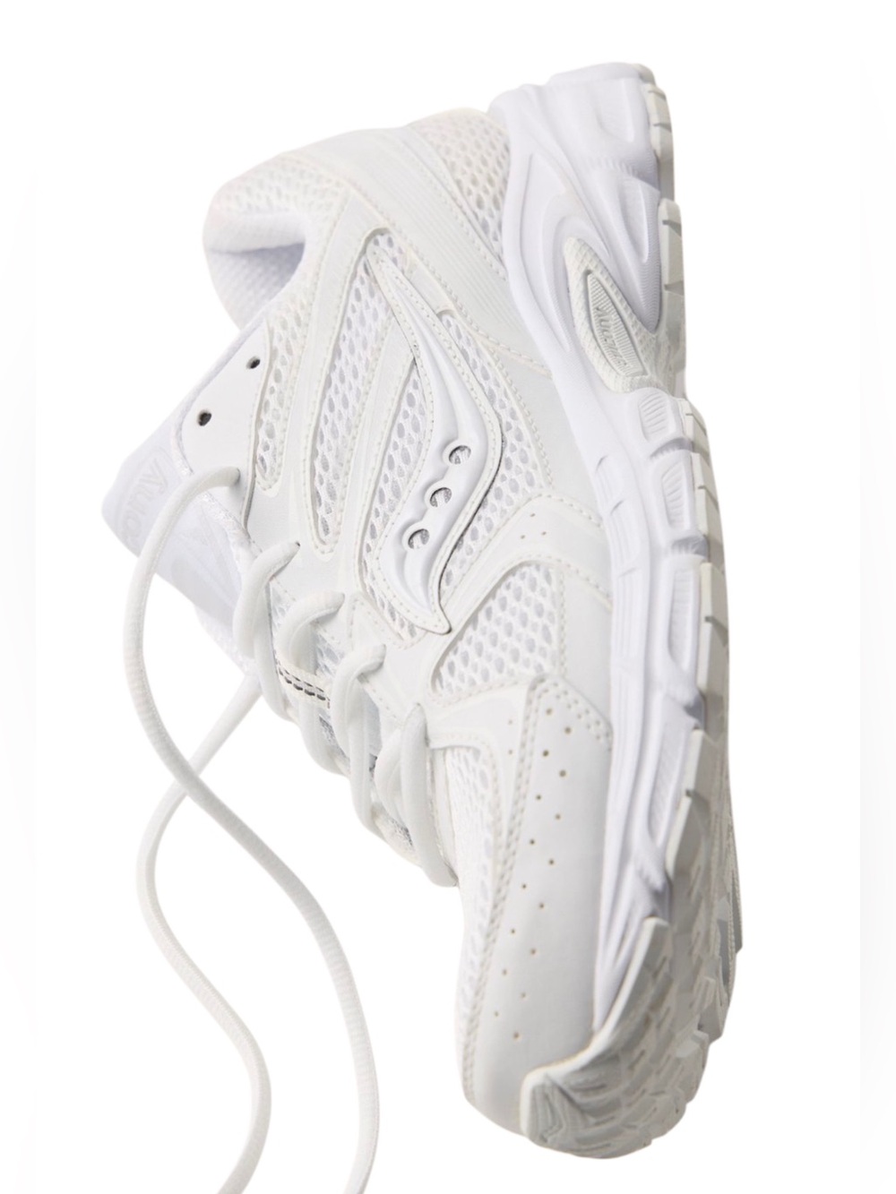 Saucony Ride Millennium Sneakers White NWT Size 10W/8.5 Men’s NEW IN BOX NWT